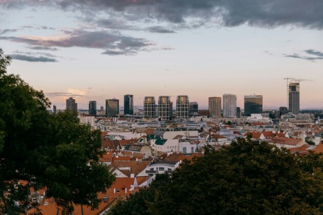 zoznam znalcov Bratislava